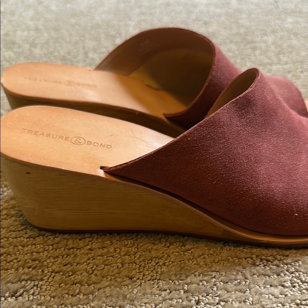 Treasure & Bond rust suede leather Mules with Minimalist Design